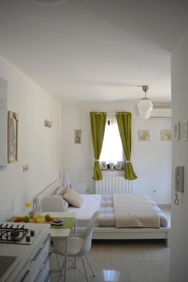Apartments Villa Alba II ポレッチ エクステリア 写真