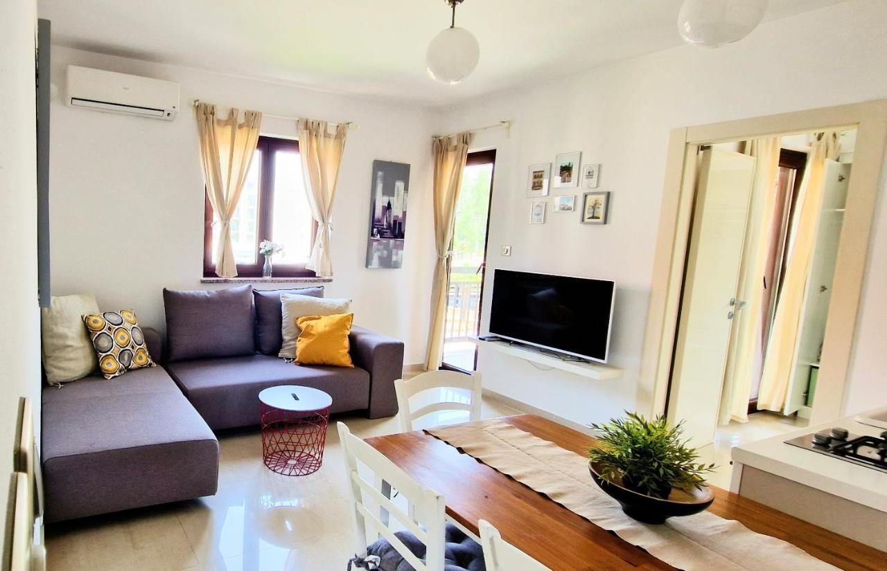 Apartments Villa Alba II ポレッチ エクステリア 写真